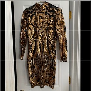 Formal Gold/Black Short Dress